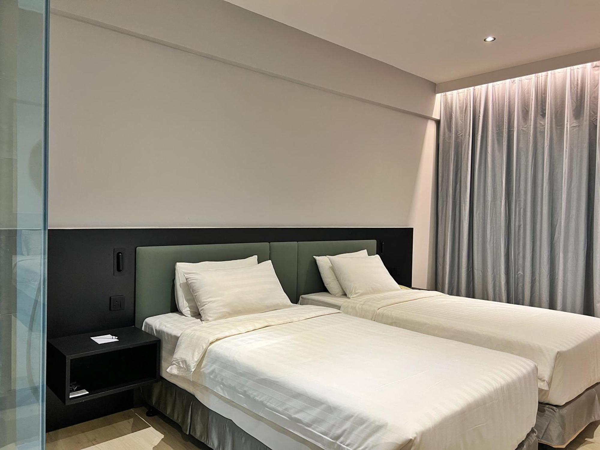 Crystal Crown Hotel Kuala Lumpur Buitenkant foto
