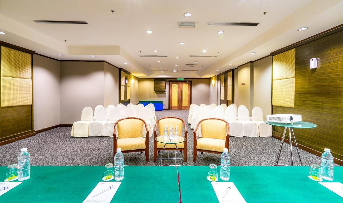 Crystal Crown Hotel Kuala Lumpur Buitenkant foto
